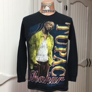2 PAC Tupac Shakur Rap Tee Shirt